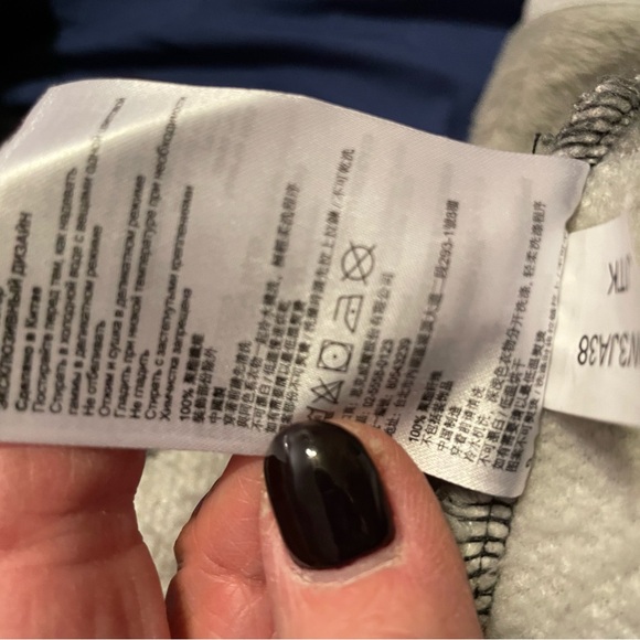 Skechers animal lover (paw print in heart) Largefleece checked jacket. - Picture 3 of 4